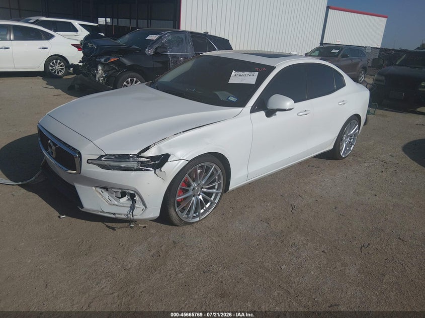 2019 Volvo S60 T6 Momentum VIN: 7JRA22TK9KG017978 Lot: 45665769
