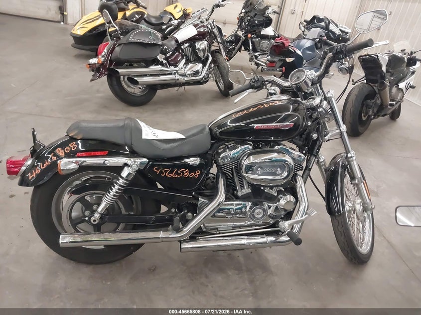 2009 Harley-Davidson Xl1200 C VIN: 1HD1CT3139K450629 Lot: 45665808