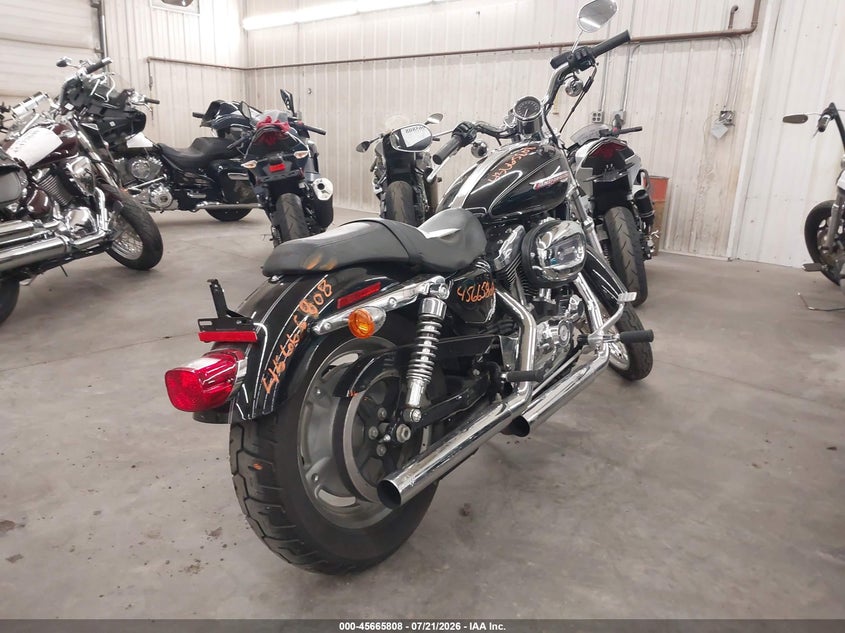 2009 Harley-Davidson Xl1200 C VIN: 1HD1CT3139K450629 Lot: 45665808