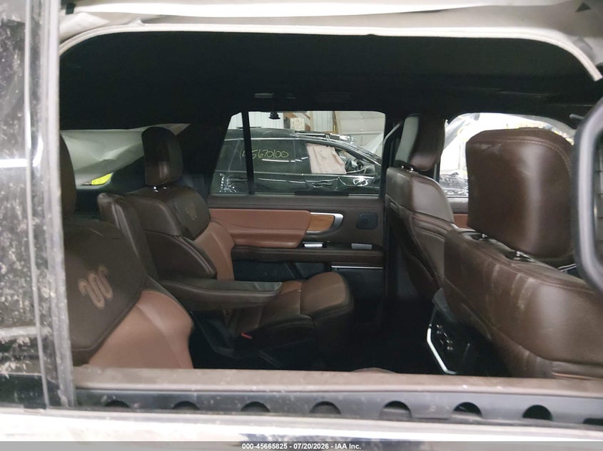 2025 Ford Expedition King Ranch Max VIN: 1FMJK1P85SEA75942 Lot: 45665825