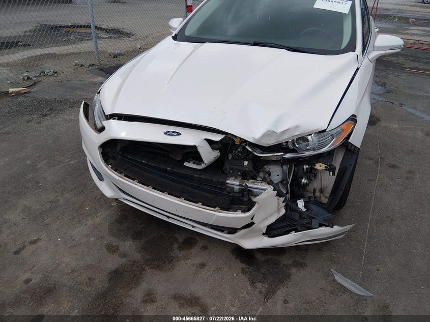 2015 FORD FUSION HYBRID auction photo 6