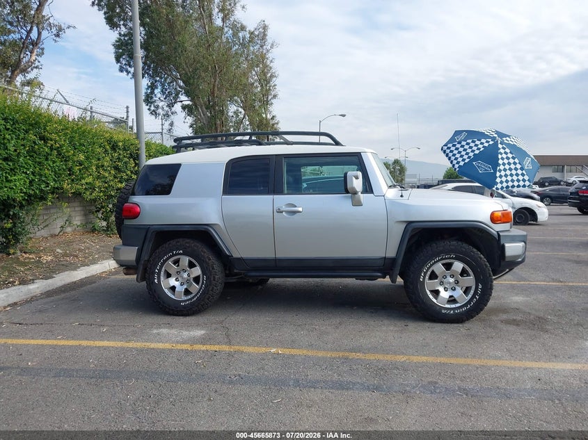 2007 Toyota Fj Cruiser VIN: JTEBU11F170082512 Lot: 45665873