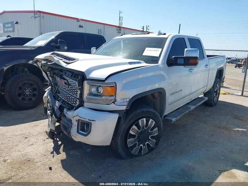 GMC SIERRA 2500HD - zdjęcie 2