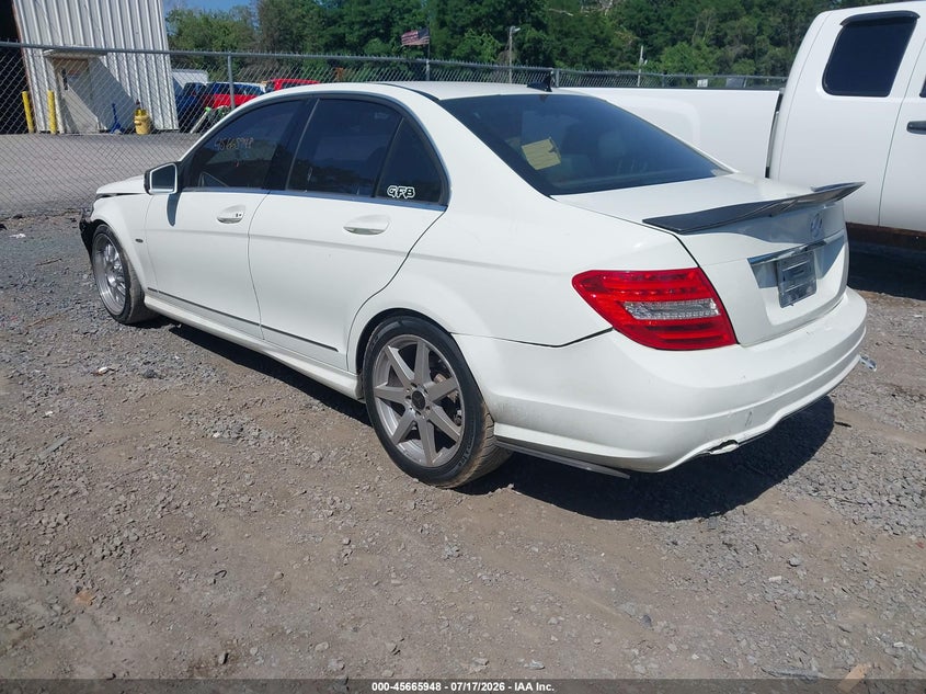 2012 MERCEDES-BENZ C 250 auction photo 3
