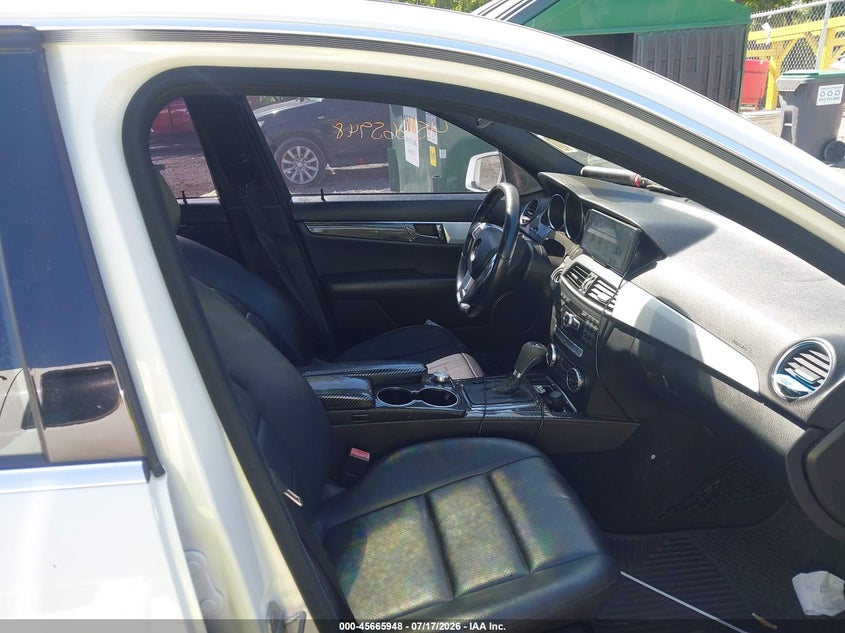 2012 MERCEDES-BENZ C 250 auction photo 5