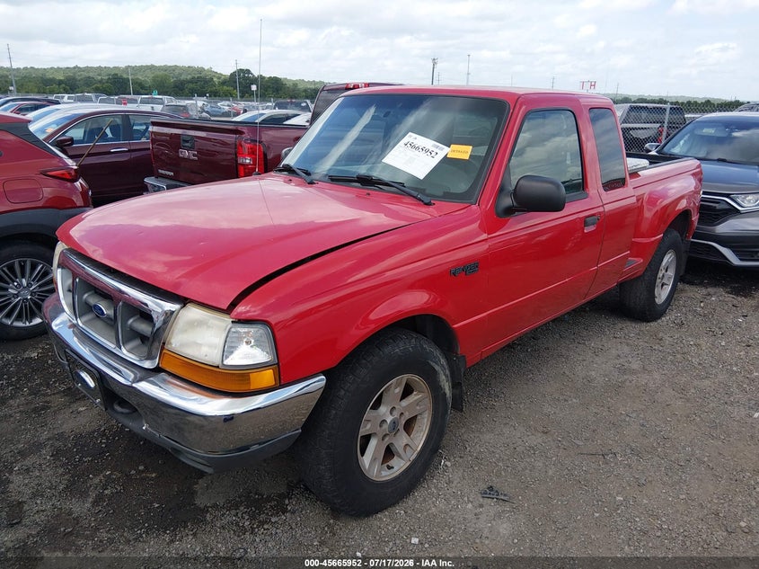2000 Ford Ranger, Удар ззаду, IAAI, VIN 1FTZR15V0YPB61099 — фото 2