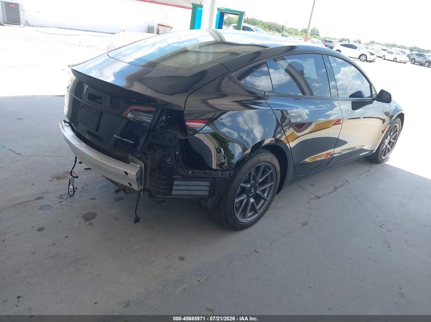 2022 Tesla Model 3 Long Range Dual Motor All-Wheel Drive VIN: 5YJ3E1EB5NF128340 Lot: 45665971