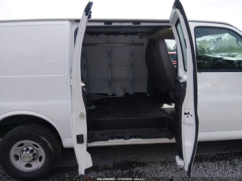 2011 Chevrolet Express 2500 Work Van VIN: 1GCWGFBA1B1186840 Lot: 45665982