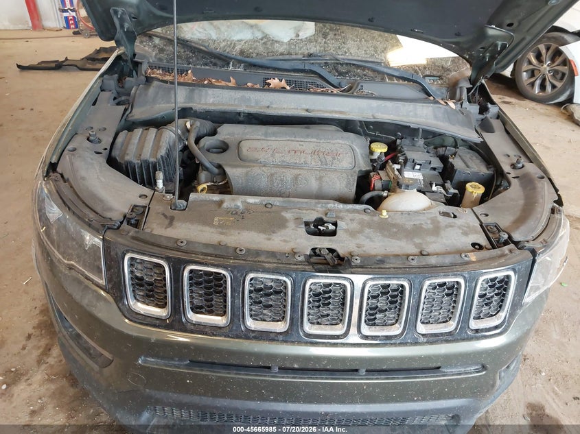 2018 Jeep Compass Latitude 4X4 VIN: 3C4NJDBB8JT283826 Lot: 45665985