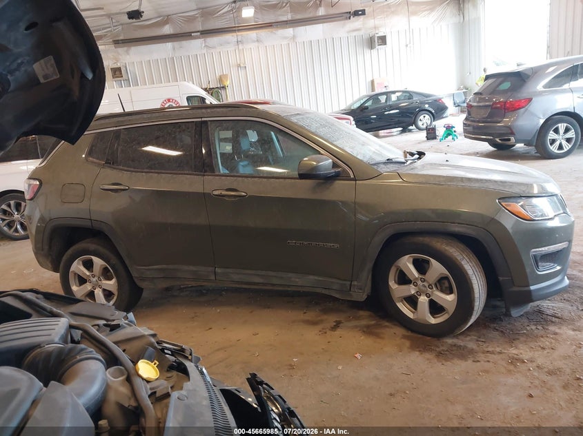 2018 Jeep Compass Latitude 4X4 VIN: 3C4NJDBB8JT283826 Lot: 45665985