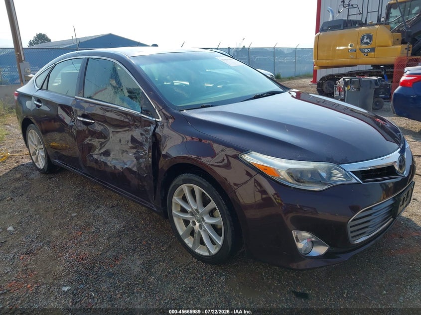 2013 TOYOTA AVALON — zdjęcie z aukcji
