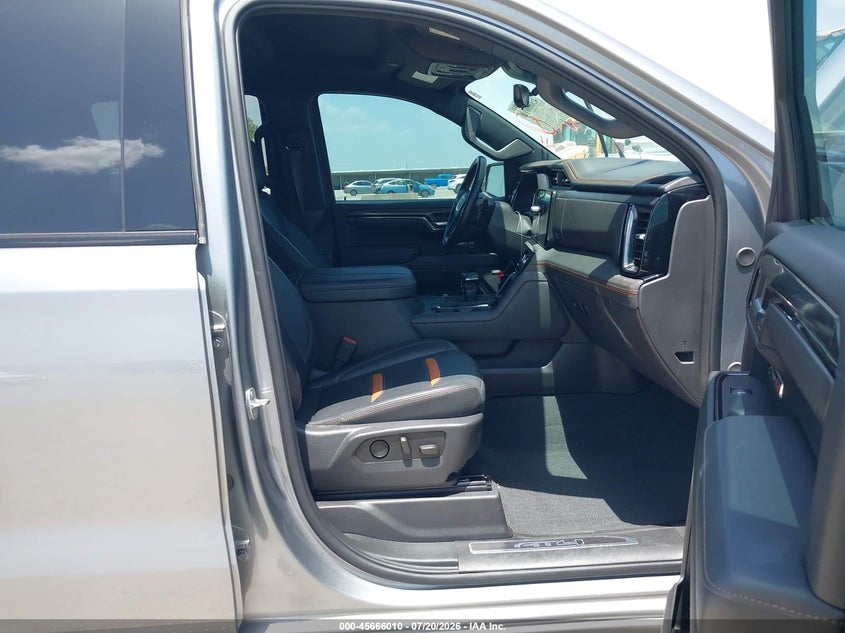 2024 GMC SIERRA 1500 auction photo 5