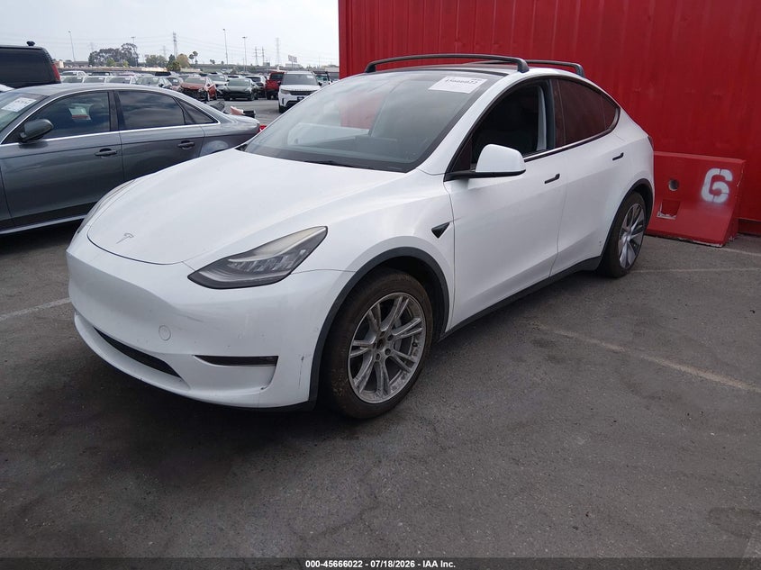 Vin: 5yjygaee4mf234304, lot: 46164594, tesla model y long range dual motor all-wheel drive 20212