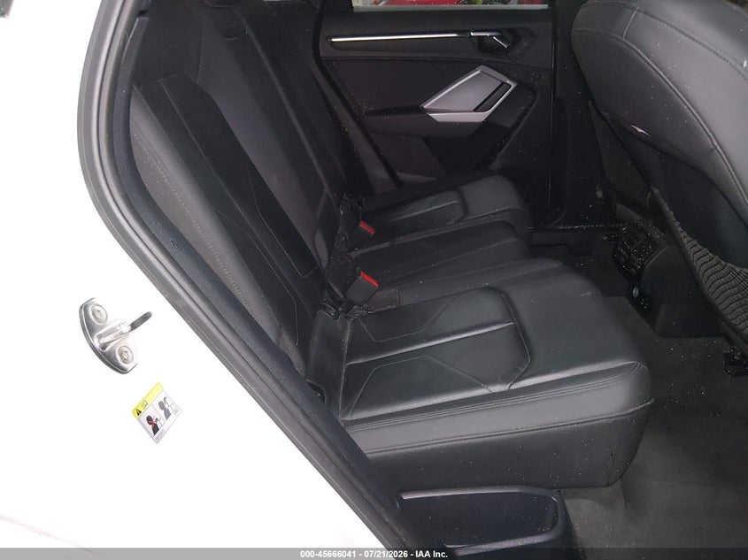 2021 AUDI Q3 auction photo 8