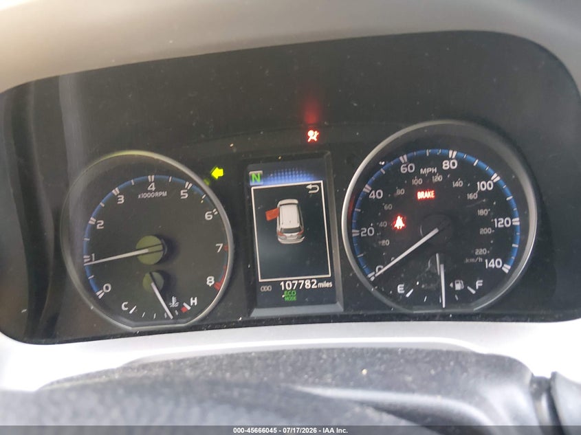 2018 TOYOTA RAV4 auction photo 7
