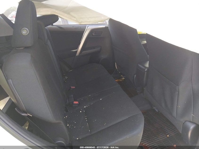2018 TOYOTA RAV4 auction photo 8