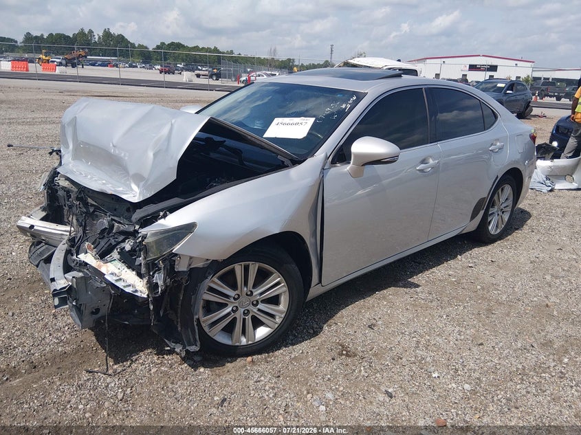 Vin: jthbk1gg6d2083793, lot: 46164629, lexus es 350 20132