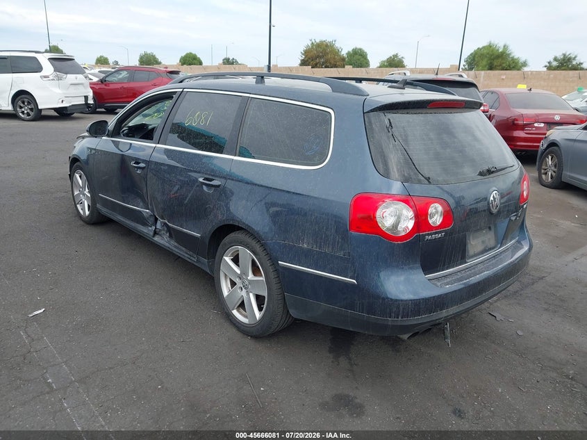 2008 Volkswagen Passat Komfort VIN: WVWLK73C58E046721 Lot: 45666081