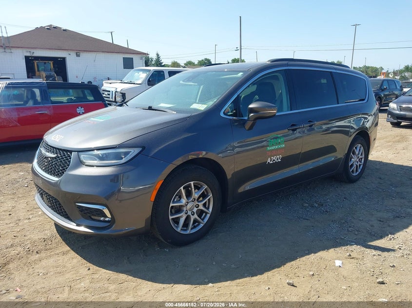 2022 Chrysler Pacifica Touring L VIN: 2C4RC1BG2NR179055 Lot: 45666152