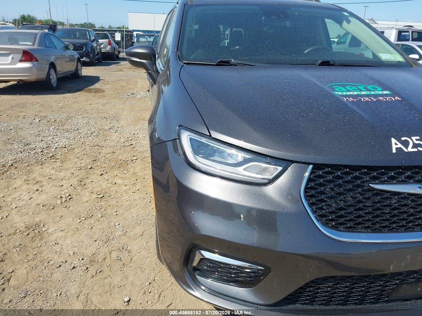 2022 Chrysler Pacifica Touring L VIN: 2C4RC1BG2NR179055 Lot: 45666152