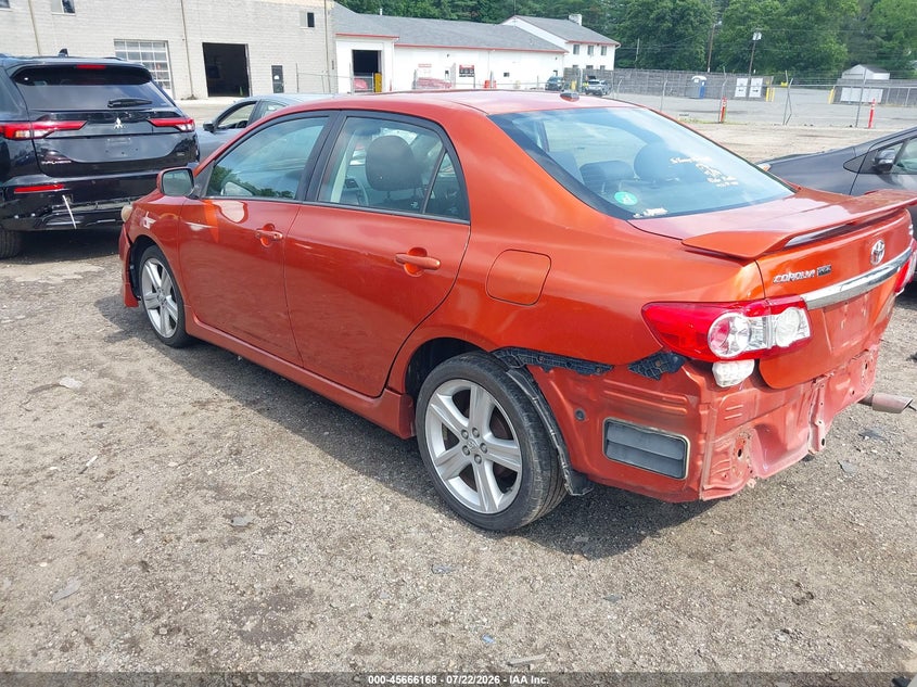 2013 TOYOTA COROLLA auction photo 3