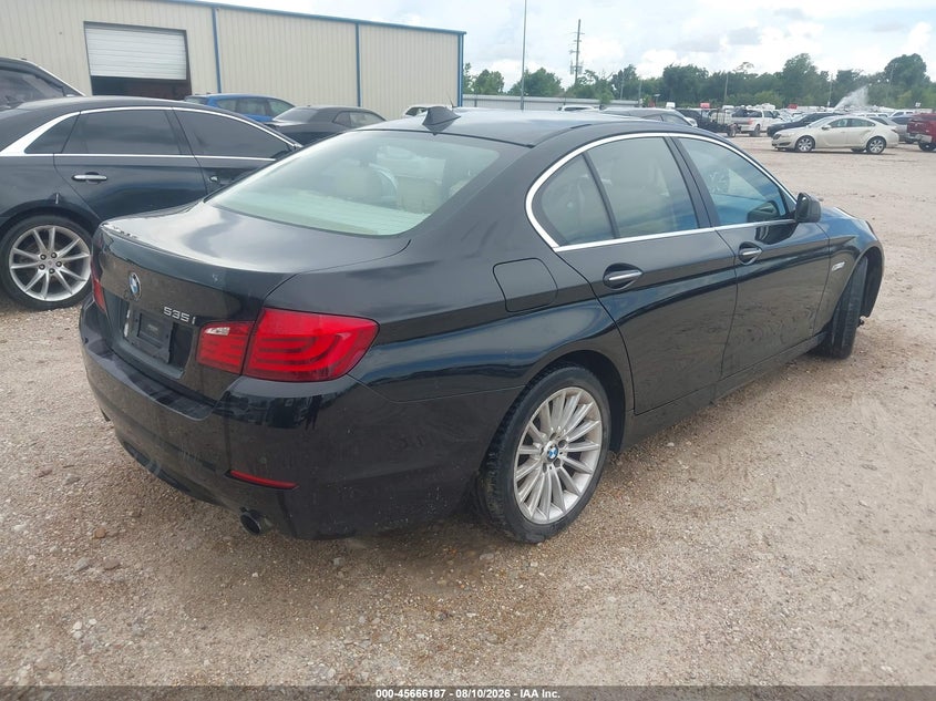 2013 BMW 535I auction photo 4