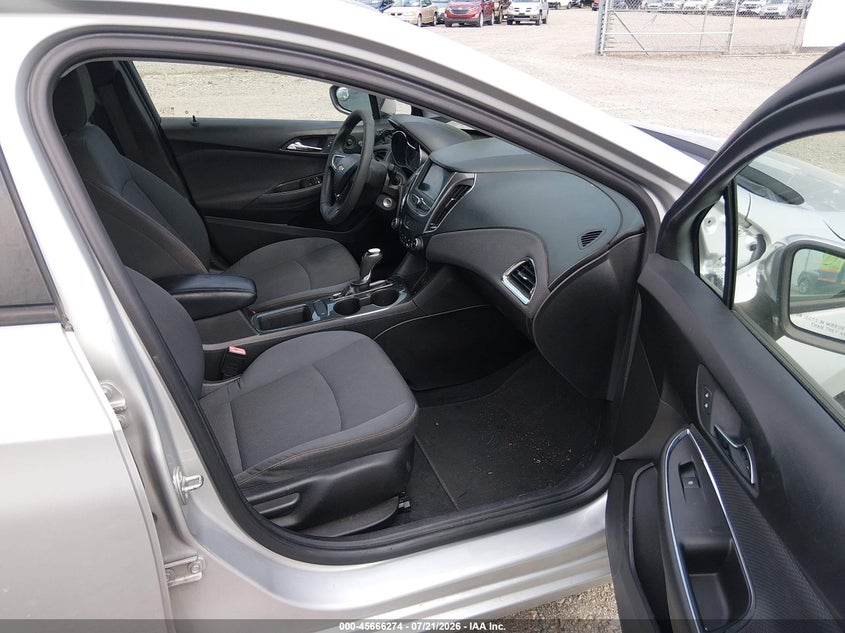 2019 Chevrolet Cruze Ls VIN: 1G1BC5SM3K7147199 Lot: 45666274