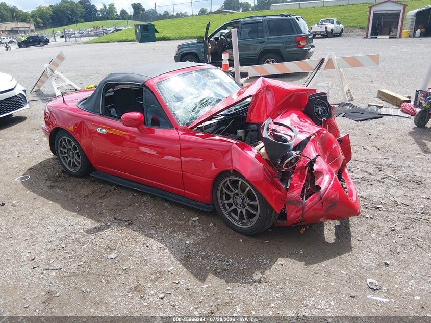 1997 Mazda Mx-5 Miata Leather Pkg/M Edition/Popular Equipment Pkg/R Pkg./Sto/Sto-Edition/Touring Pkg VIN: JM1NA3530V0723023 Lot: 45666294
