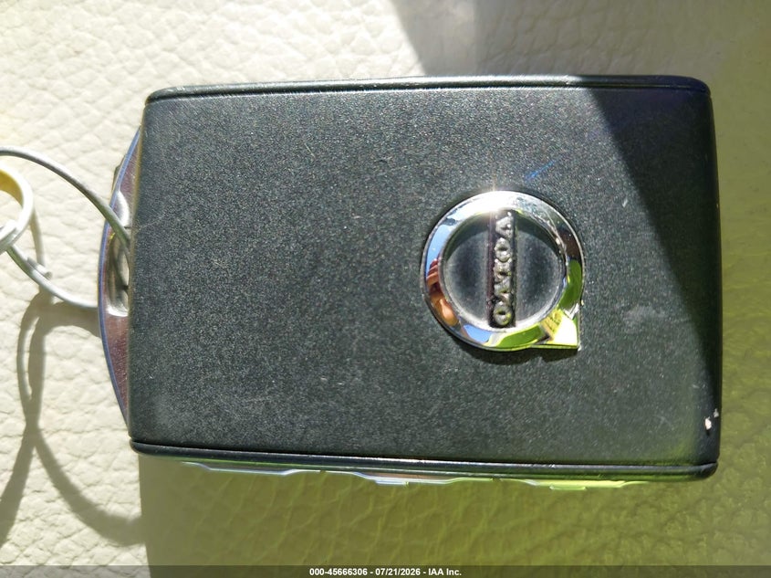 2021 Volvo S60 T5 Momentum VIN: 7JR102FZ1MG108860 Lot: 45666306
