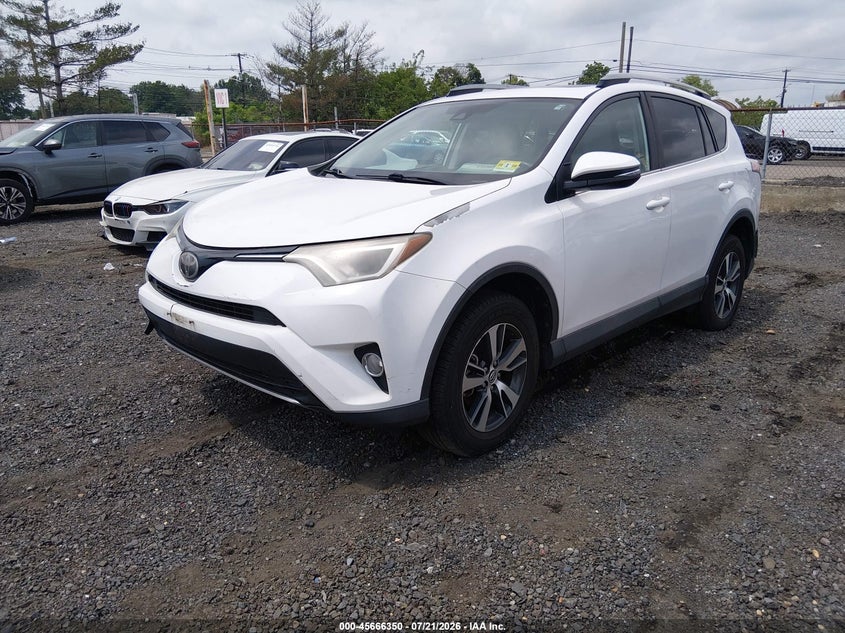 2017 Toyota Rav4 Platinum VIN: 2T3DFREV2HW598818 Lot: 45666350