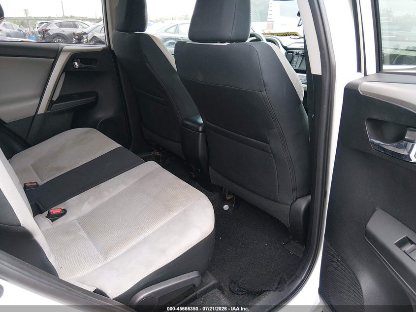 2017 Toyota Rav4 Platinum VIN: 2T3DFREV2HW598818 Lot: 45666350