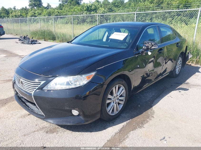 Vin: jthbk1gg7d2040225, lot: 46164926, lexus es 350 20132