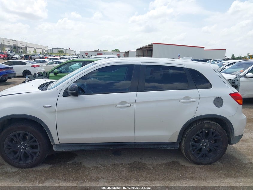 2019 Mitsubishi Outlander Sport 2.0 Le VIN: JA4AP3AUXKU018398 Lot: 45666369