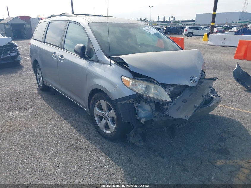 Vin: 5tdkk3dc8cs214342, lot: 46164967, toyota sienna le v6 8 passenger 2012 img_1