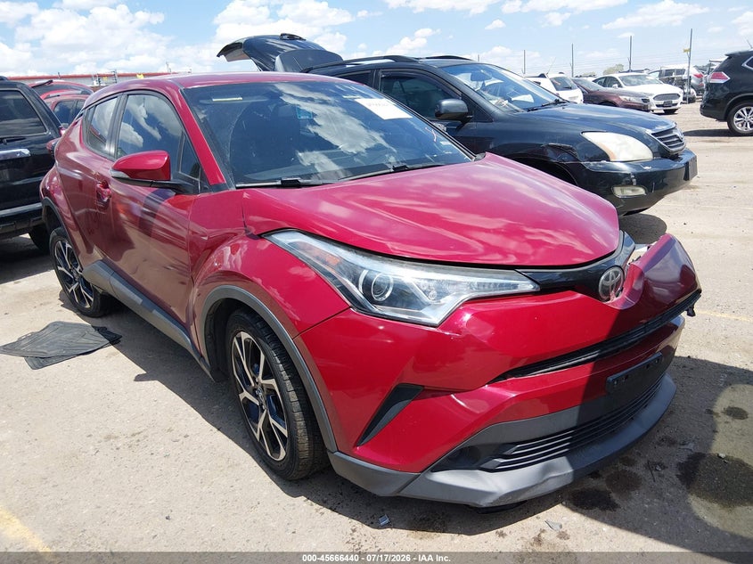 TOYOTA C-HR - zdjęcie 1