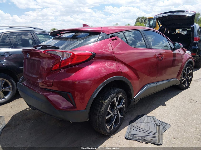 TOYOTA C-HR - zdjęcie 4