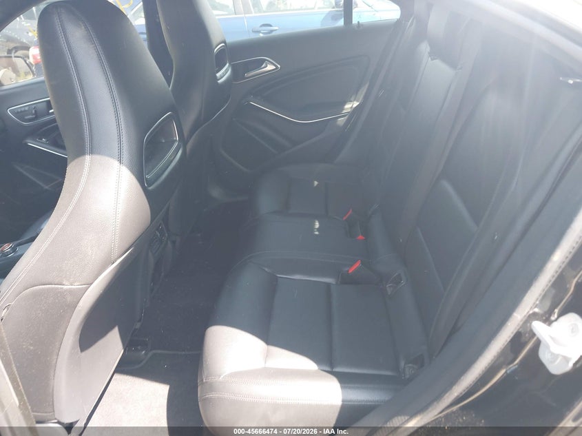 2014 MERCEDES-BENZ CLA 250 auction photo 8