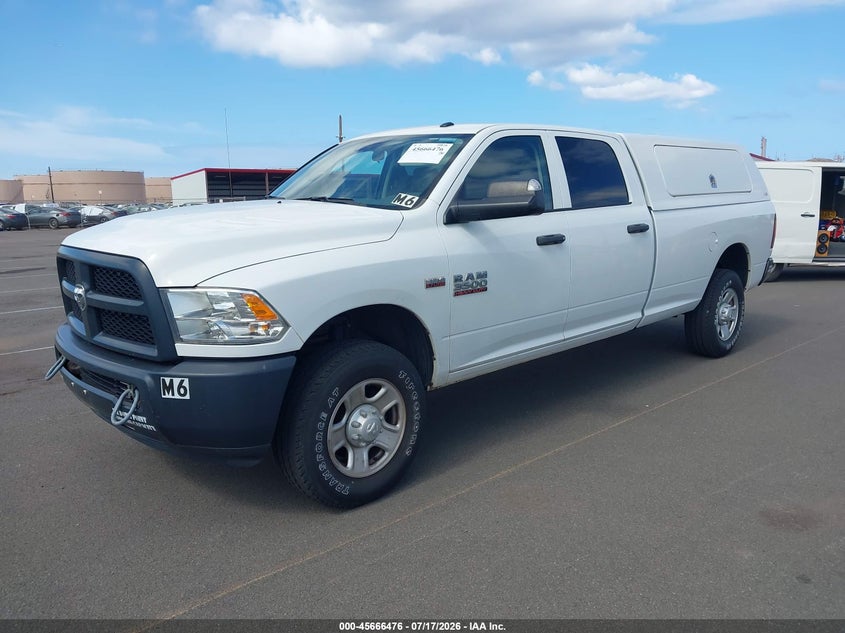 2017 Ram 3500 Tradesman 4X4 8' Box VIN: 3C63R3GT6HG775275 Lot: 45666476