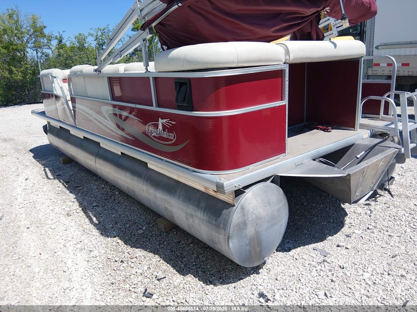 2010 MISTY HARBOR PONTOON auction photo 3