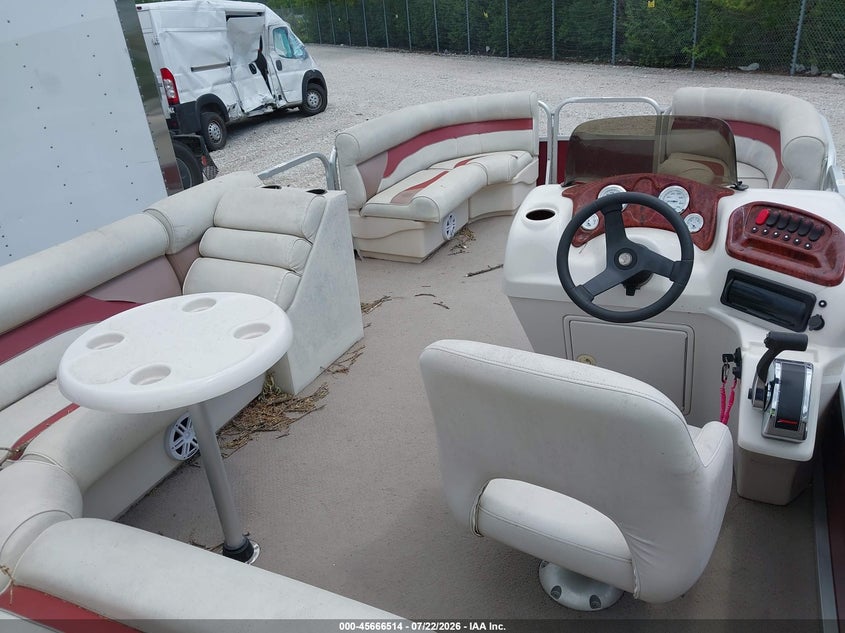 2010 MISTY HARBOR PONTOON auction photo 5