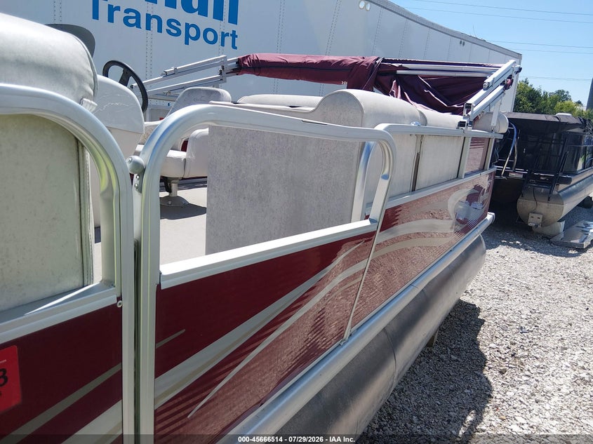 2010 MISTY HARBOR PONTOON auction photo 6