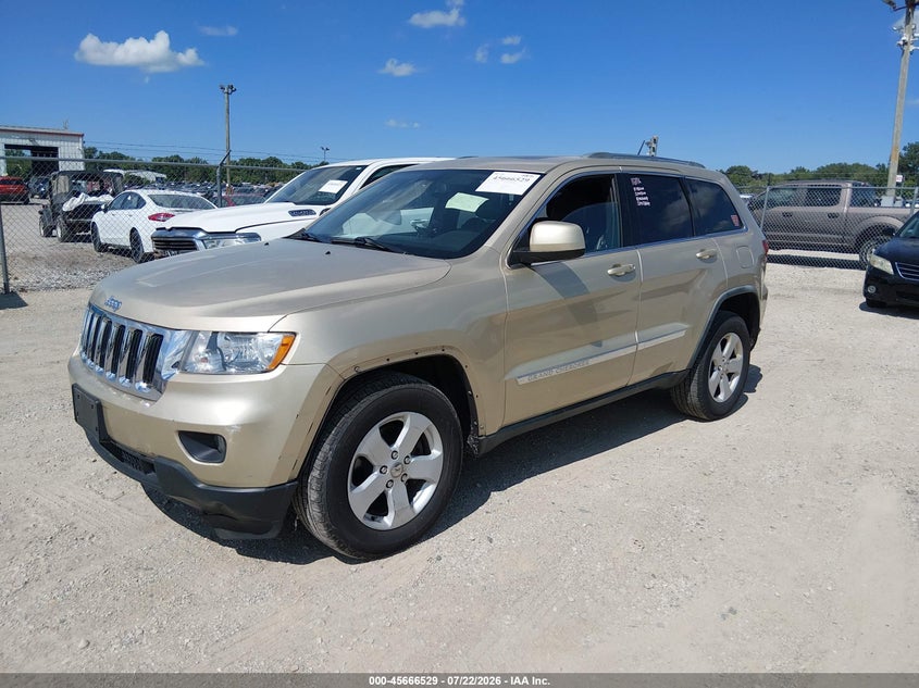 Vin: 1j4rr4gg4bc734644, lot: 46165101, jeep grand cherokee laredo 20112