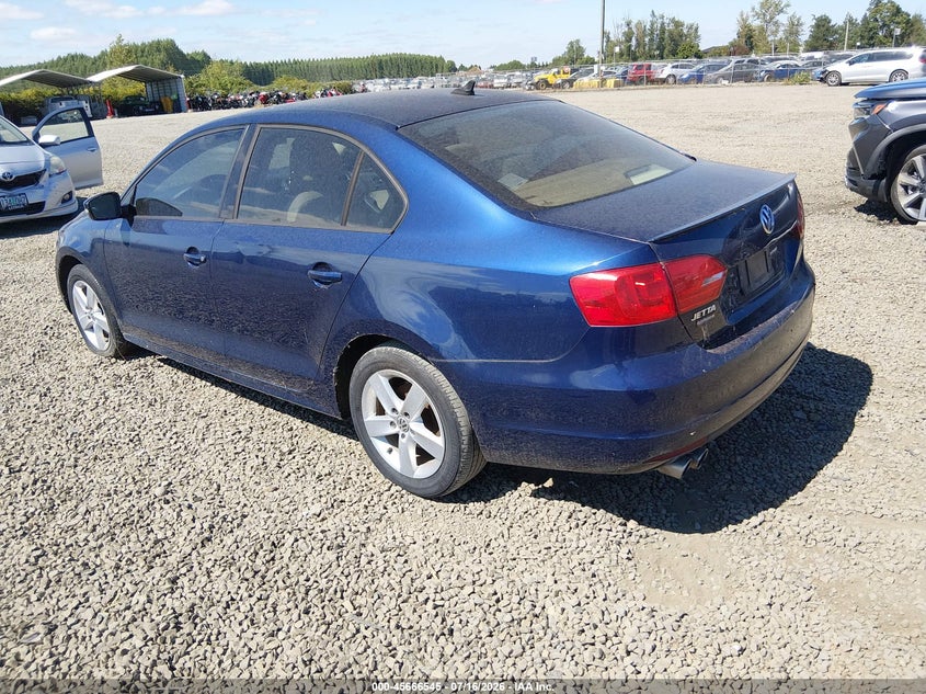 2011 VOLKSWAGEN JETTA SEDAN 2.0L I-4 DI, DOHC, TURBO, 140HP
