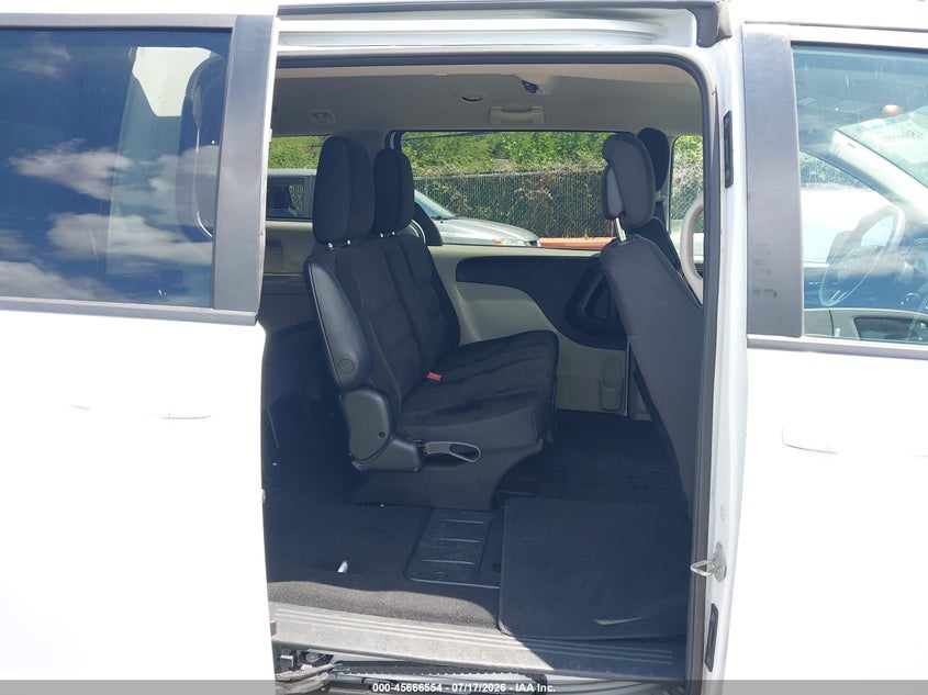 2018 Dodge Grand Caravan Se VIN: 2C4RDGBG2JR312889 Lot: 45666554