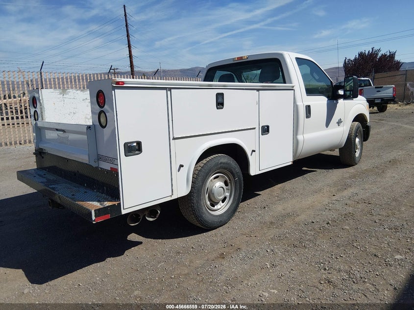 2015 FORD F-250 auction photo 4