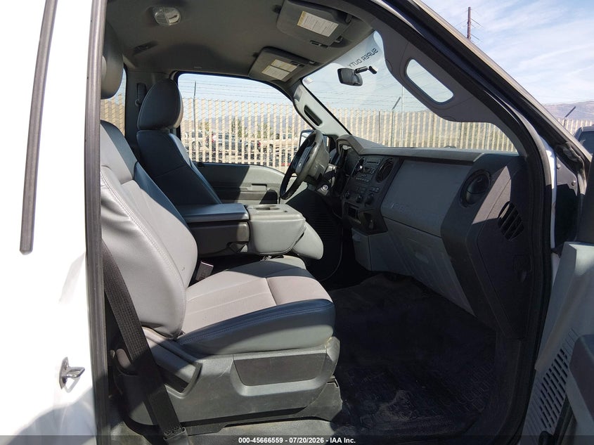 2015 FORD F-250 auction photo 5