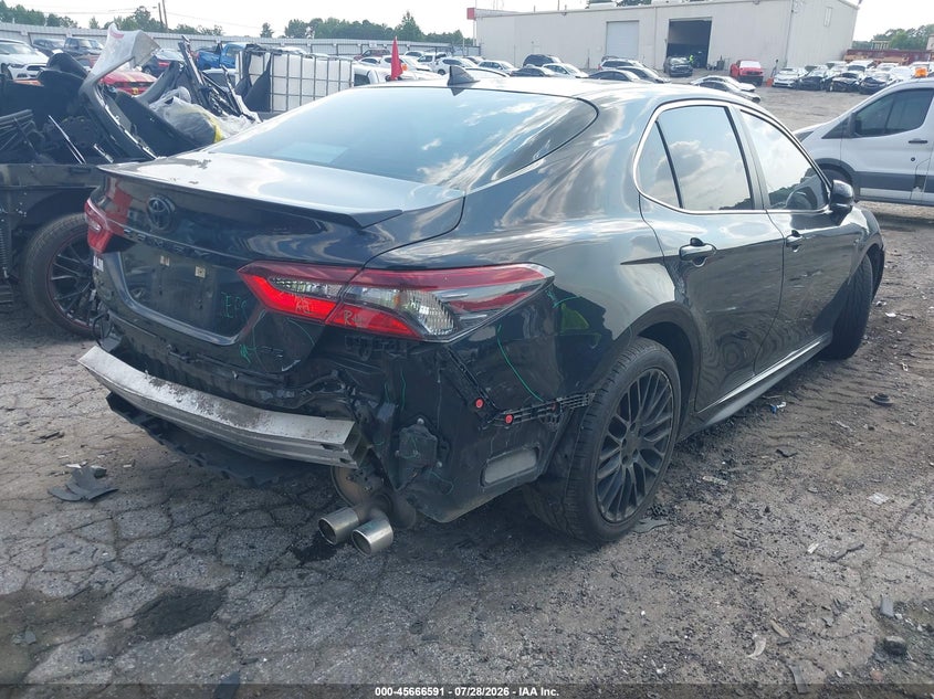 2022 TOYOTA CAMRY auction photo 4