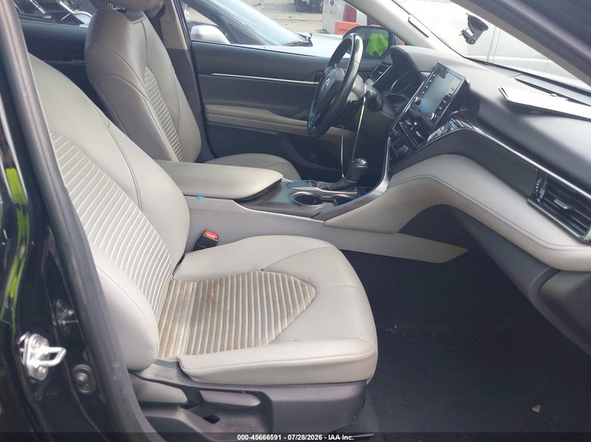 2022 TOYOTA CAMRY auction photo 5