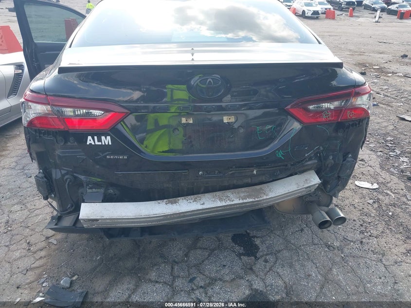 2022 TOYOTA CAMRY auction photo 6