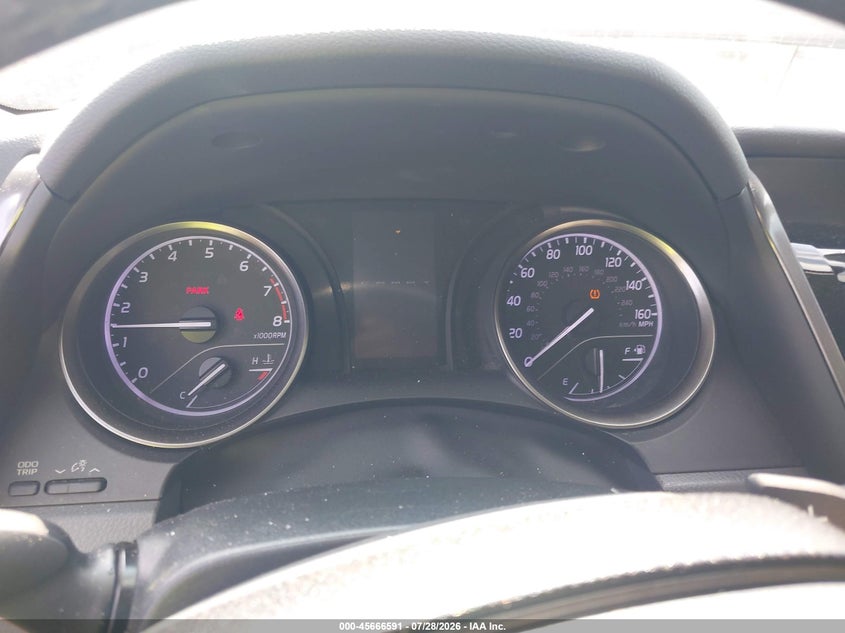 2022 TOYOTA CAMRY auction photo 7